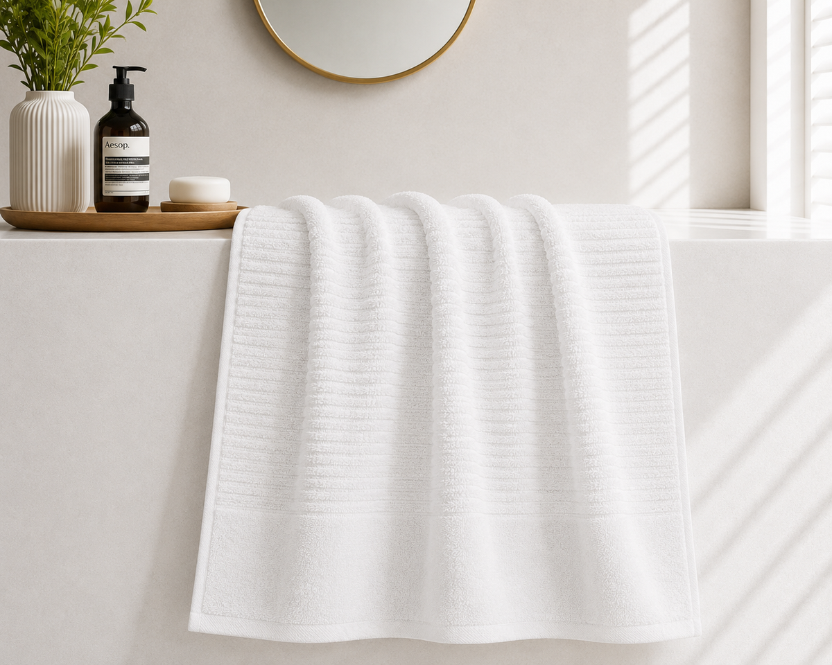 Royal Excellency Bath Towel – Snow White – 100% Cotton | JENNY MCLEAN