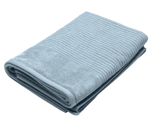 Royal Excellency Bath Towel – Baby Blue – 100% Cotton | JENNY MCLEAN